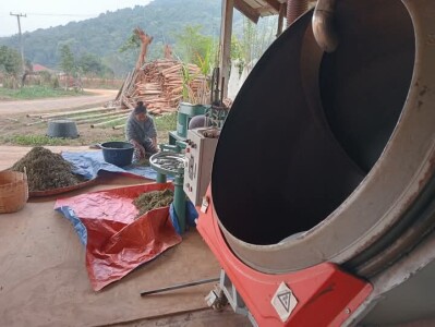 Laos - pan Moua Yang - Phounsane