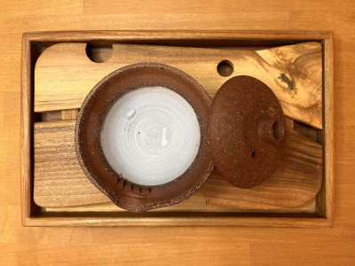 Shiboridashi "hliněný muž" od Čajových bytostí + šálek